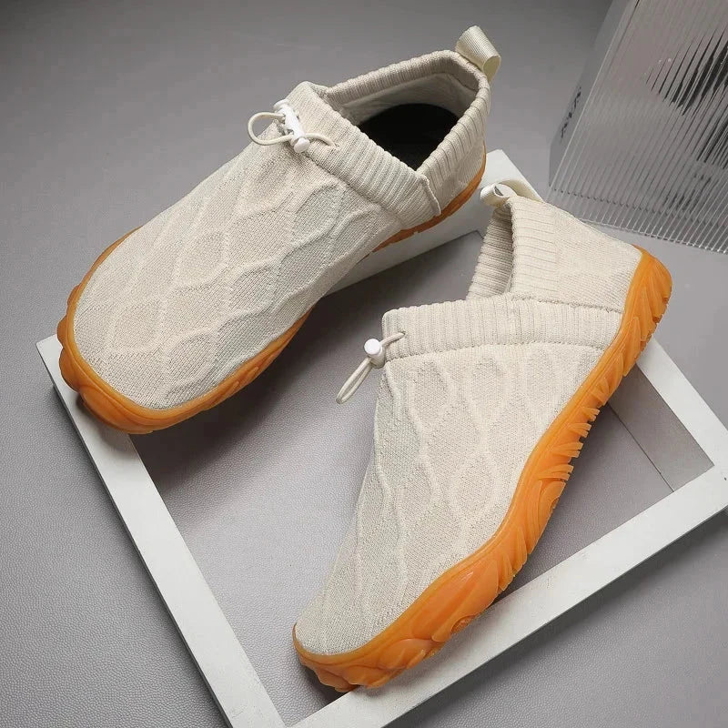 Urban Nomad – Stretchable and Versatile Sneakers