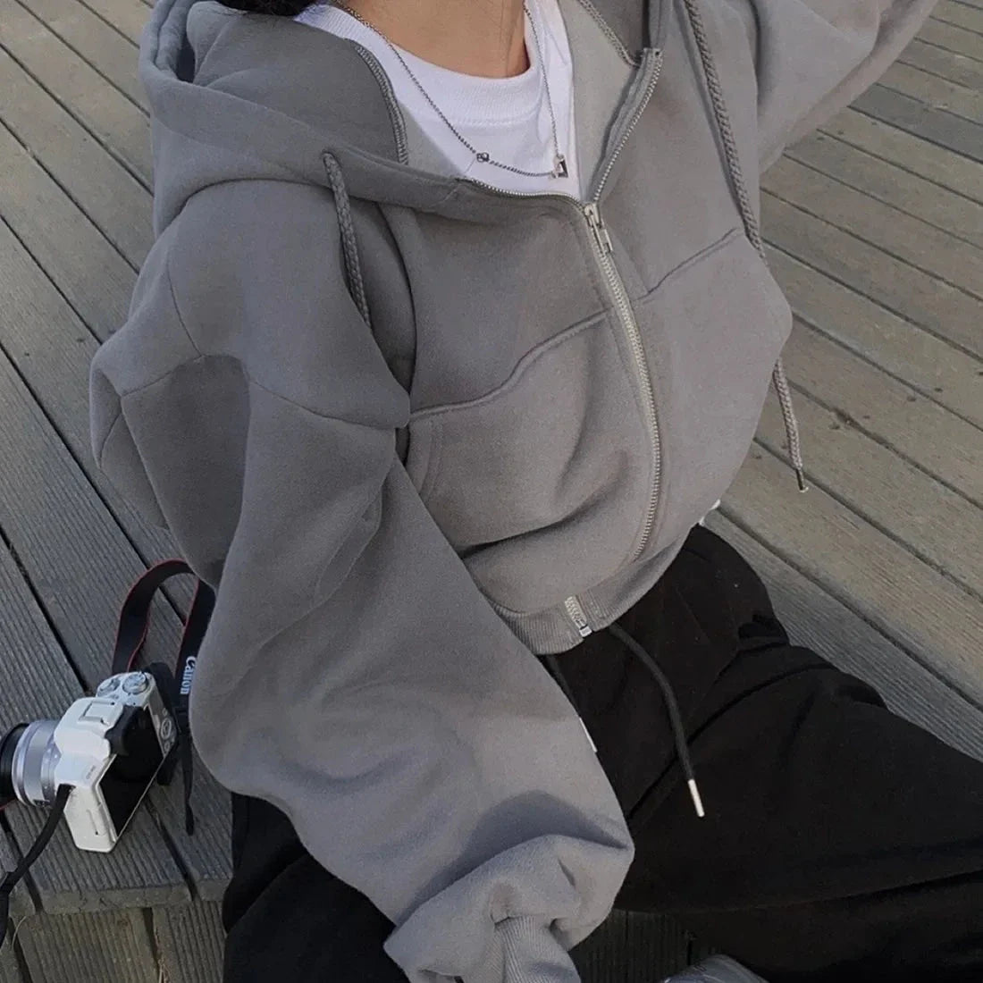 ZyraHood – Oversized Fashion Hoodie