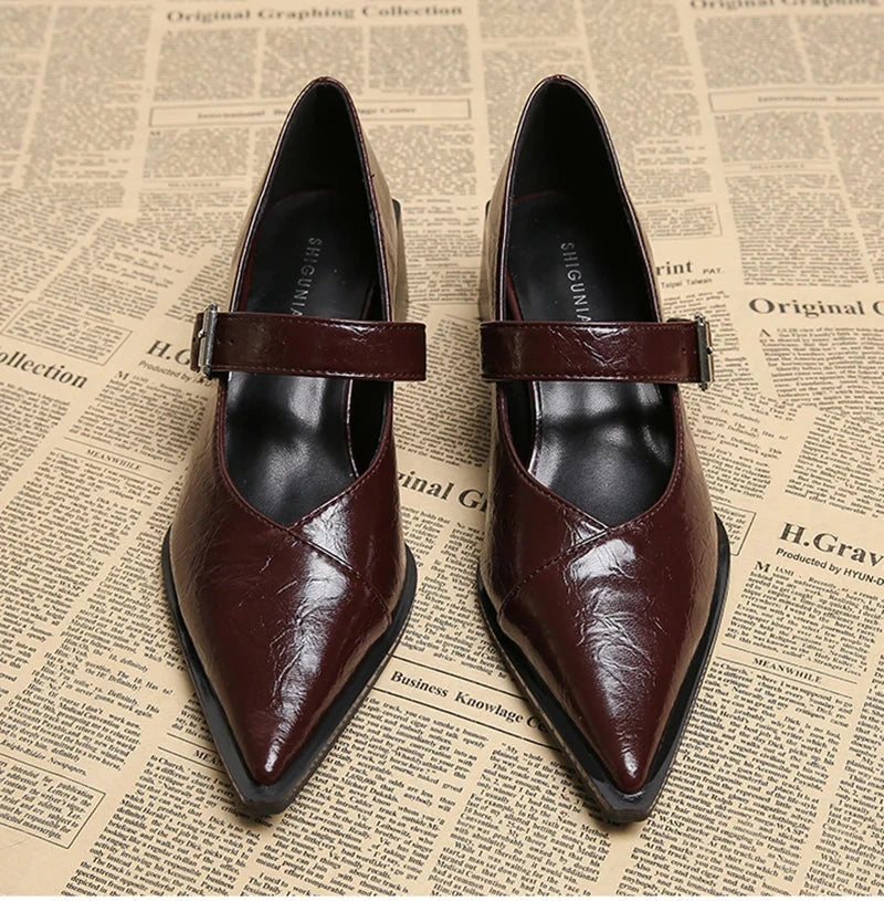 Lunara Vintage Pointed Toe Women's Leather Shoes