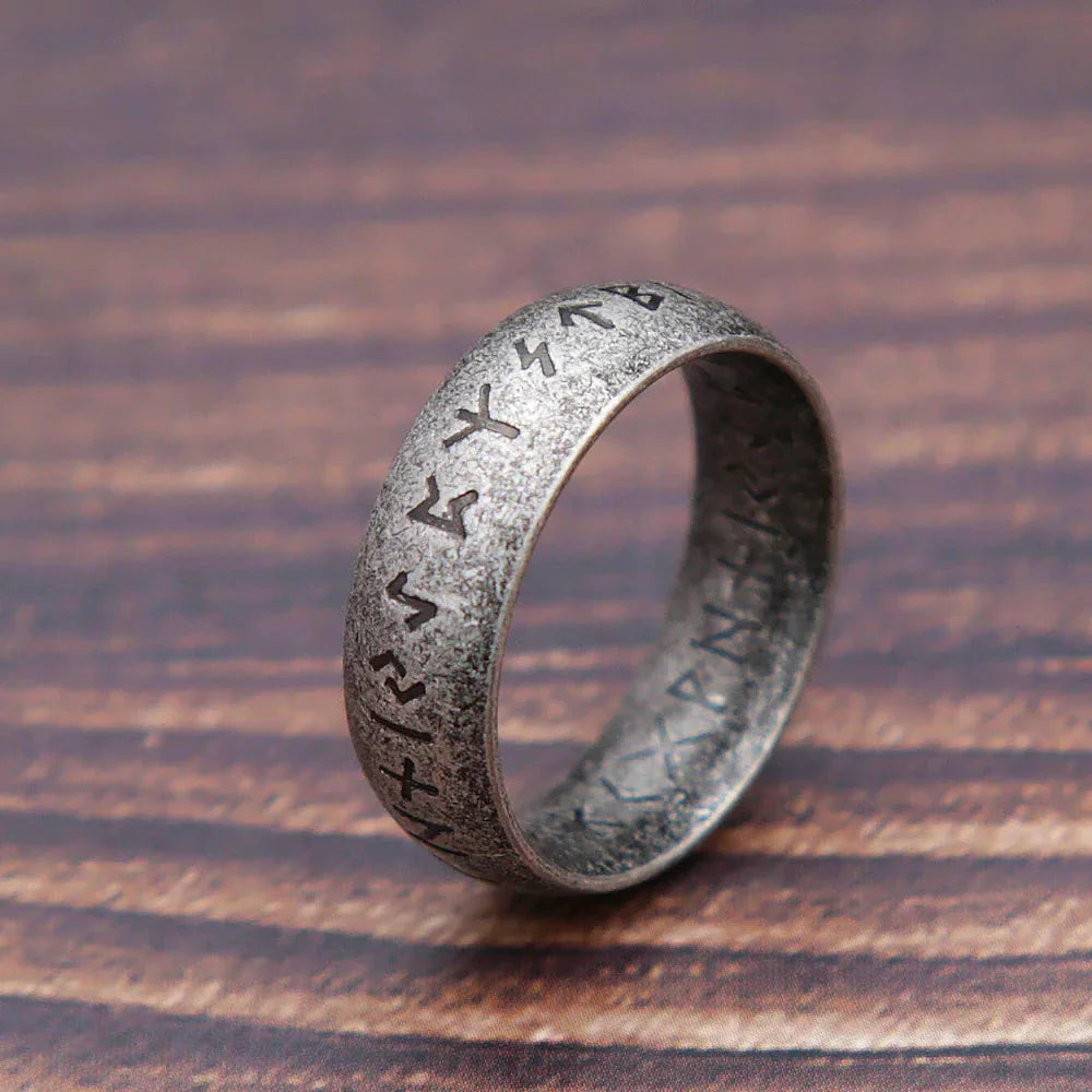 Runethor – Retro Stainless Steel Ring