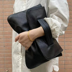 Kaelith - Elegant and versatile clutch bag