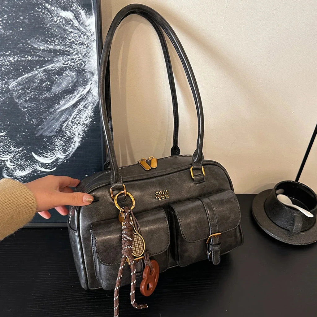 Velouré – Elegant Retro Shoulder Bag