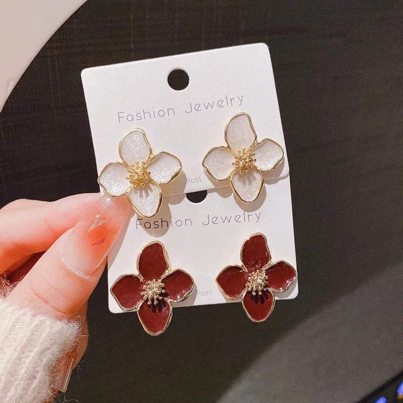 Floréa Luminare – Flower Earrings Set