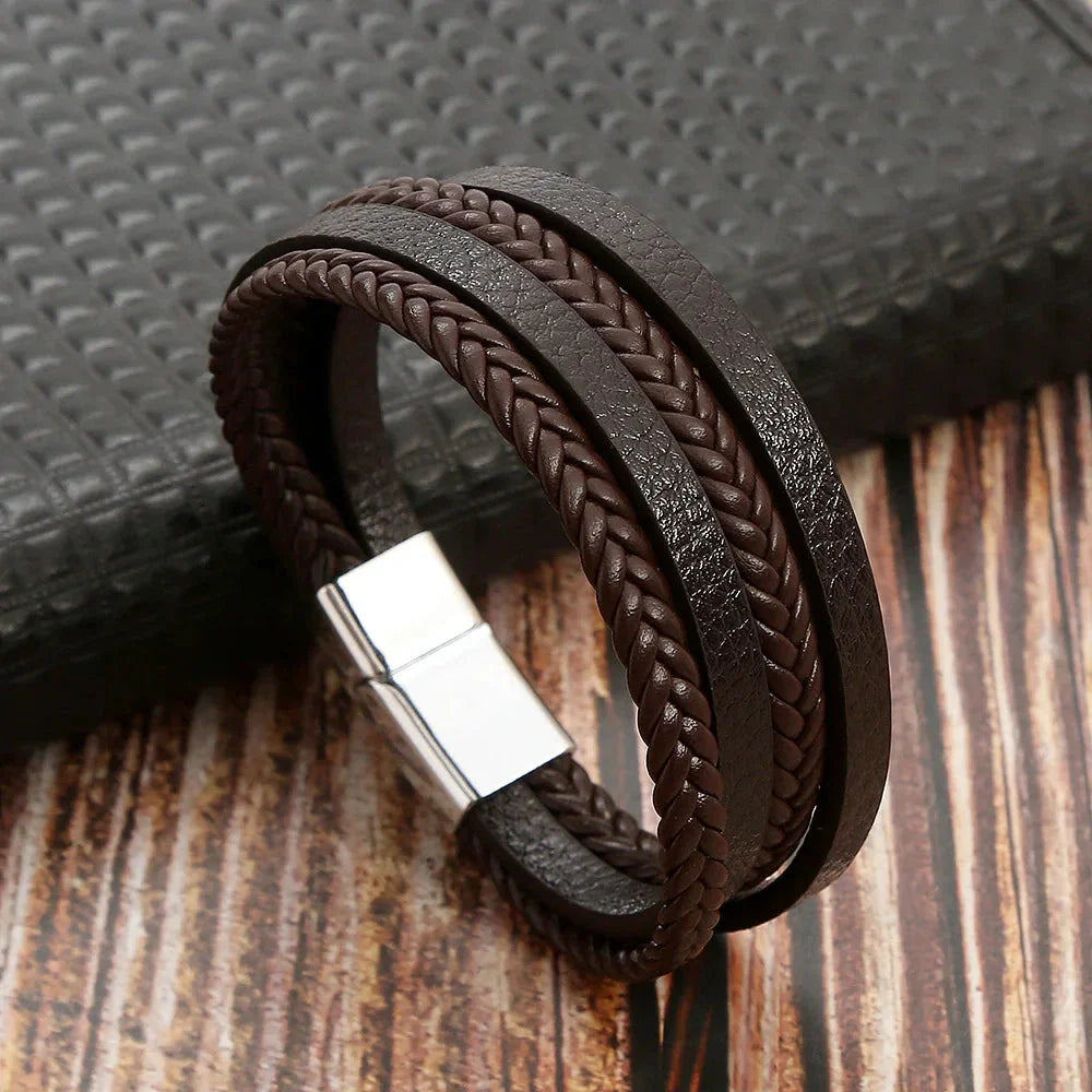 Klaiven – Modern Leather Bracelet
