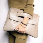 Kaelith - Elegant and versatile clutch bag