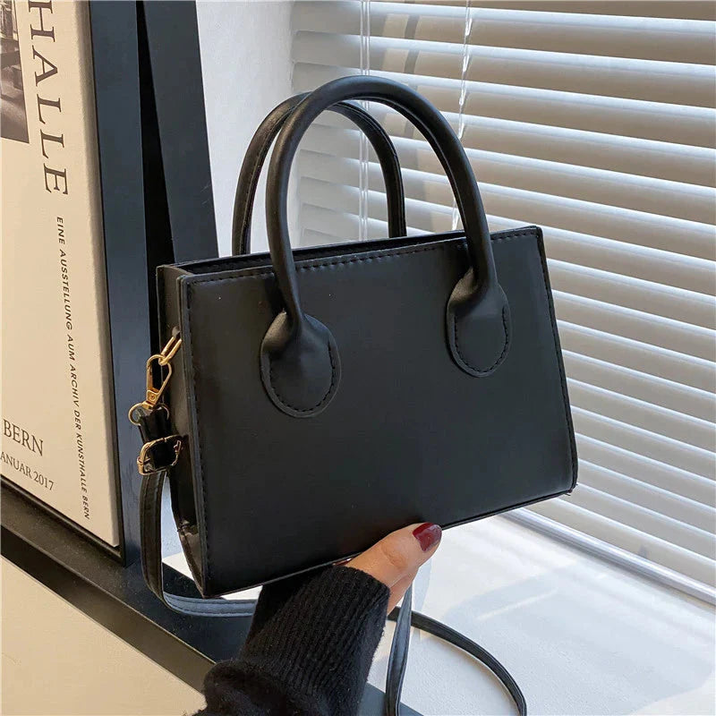 Laurel Minimalist Leather Bag