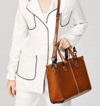 L’Essence Elegance Women's Leather Bag