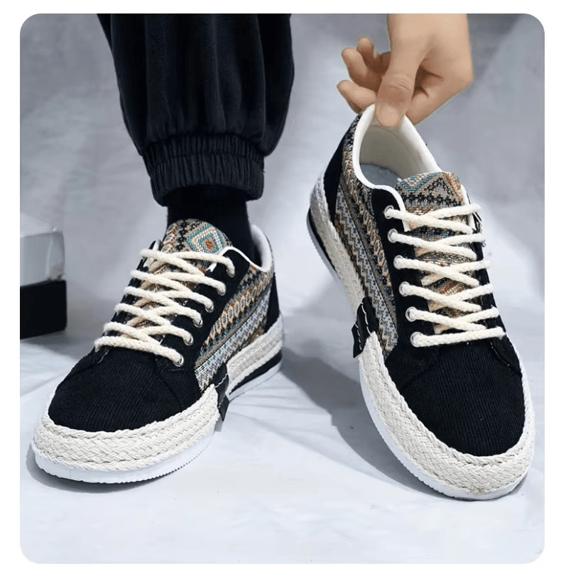 UrbanColors Men’s Casual Sneakers