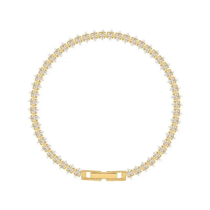 Vethoria – Luxury Paved Bracelet