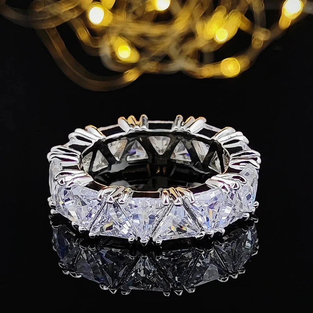 Valérith – Elegant Luxury Ring