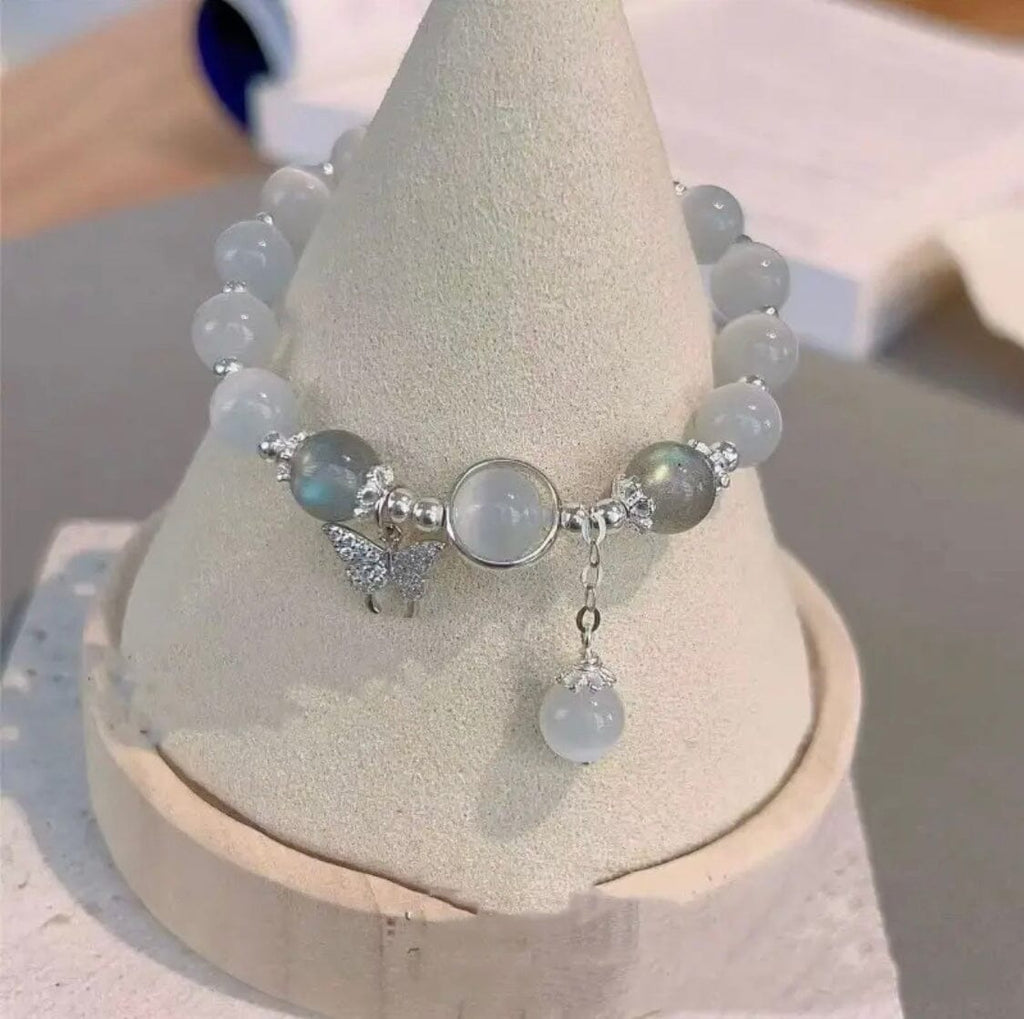 LysaCharm – Elegant Bracelets for Women