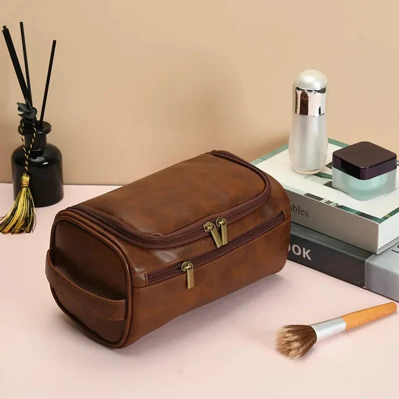 Monarch Chérie Vintage Leather Necessaire