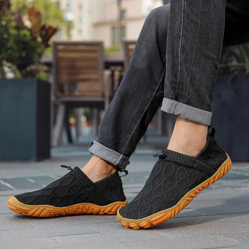 Urban Nomad – Stretchable and Versatile Sneakers
