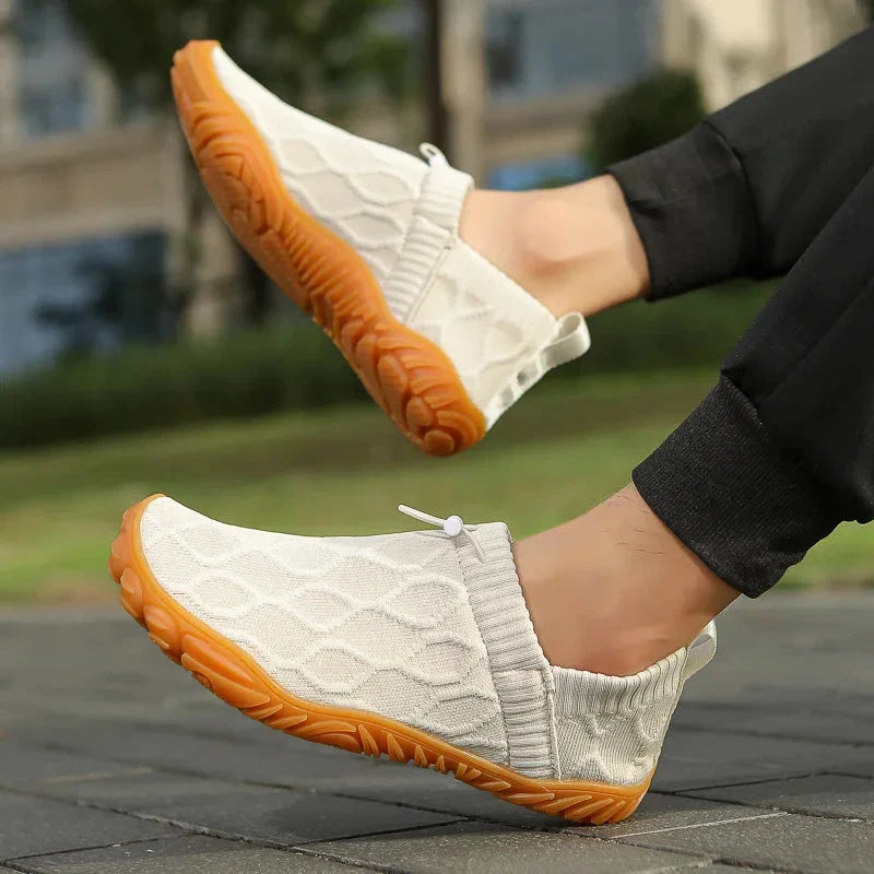 Urban Nomad – Stretchable and Versatile Sneakers