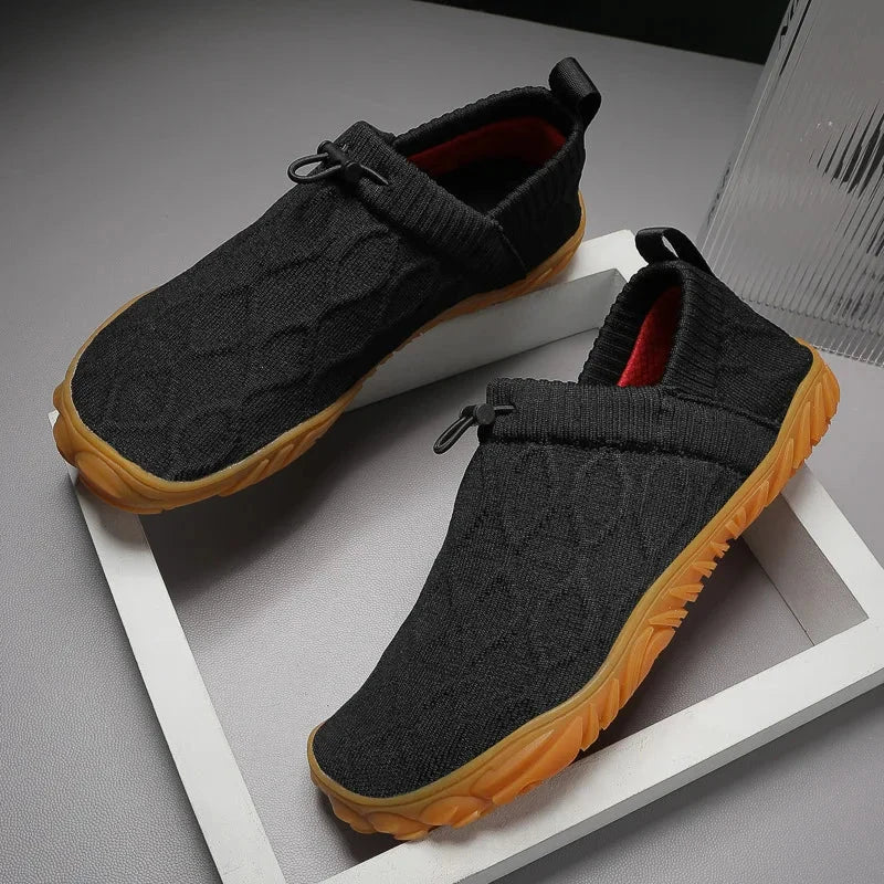 Urban Nomad – Stretchable and Versatile Sneakers