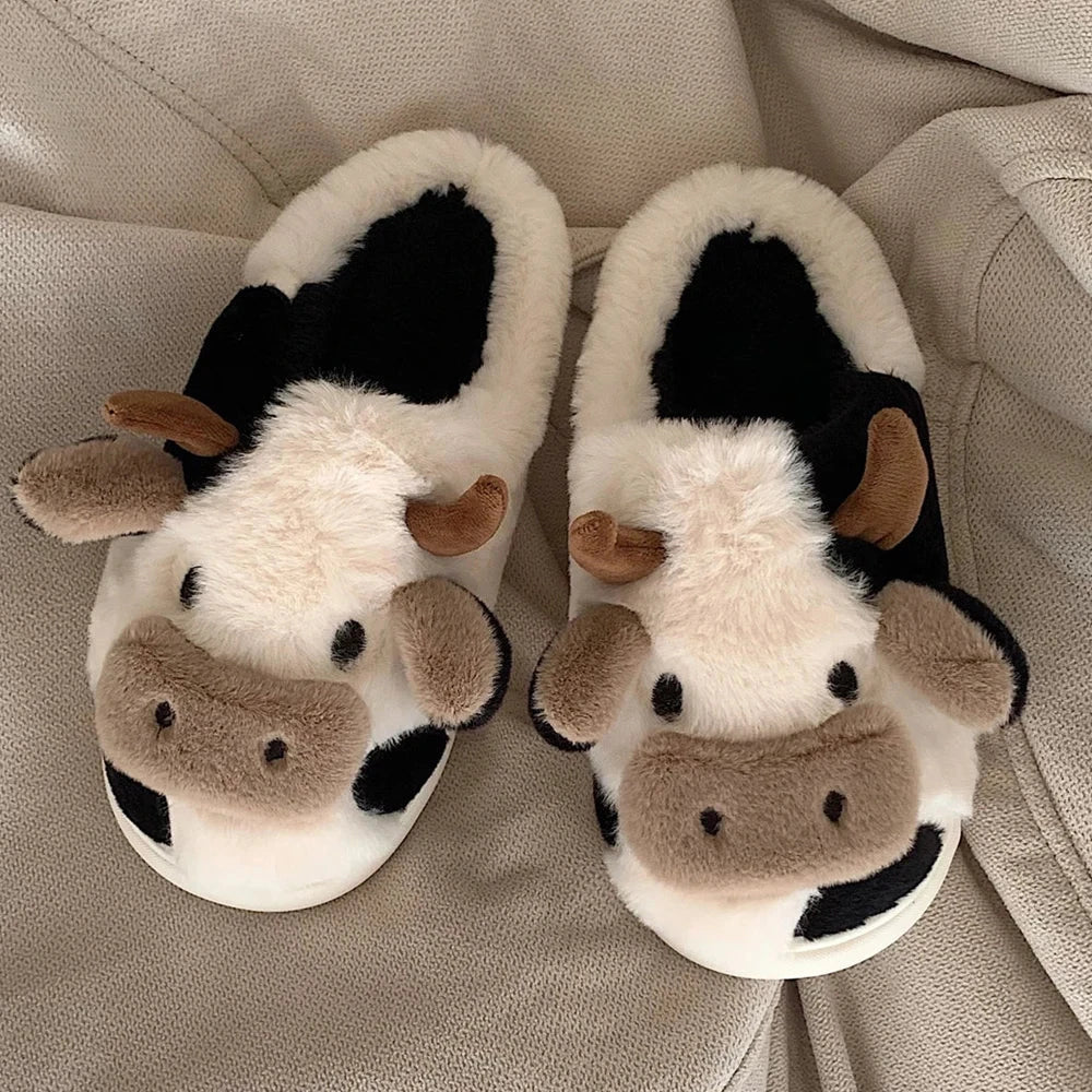 MooHugs – Plush Slippers for Winter