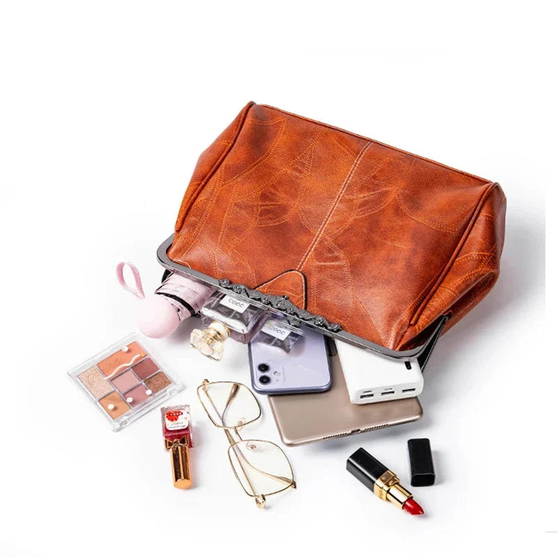 Paolla Vintage Leather Handbag