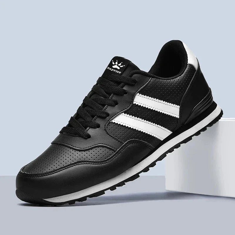 Pulsoriun Men's Casual Sneakers in Lightweight Suede