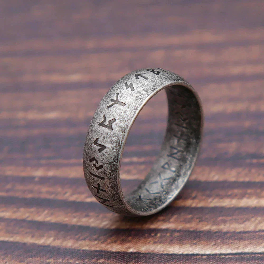 Runethor – Retro Stainless Steel Ring