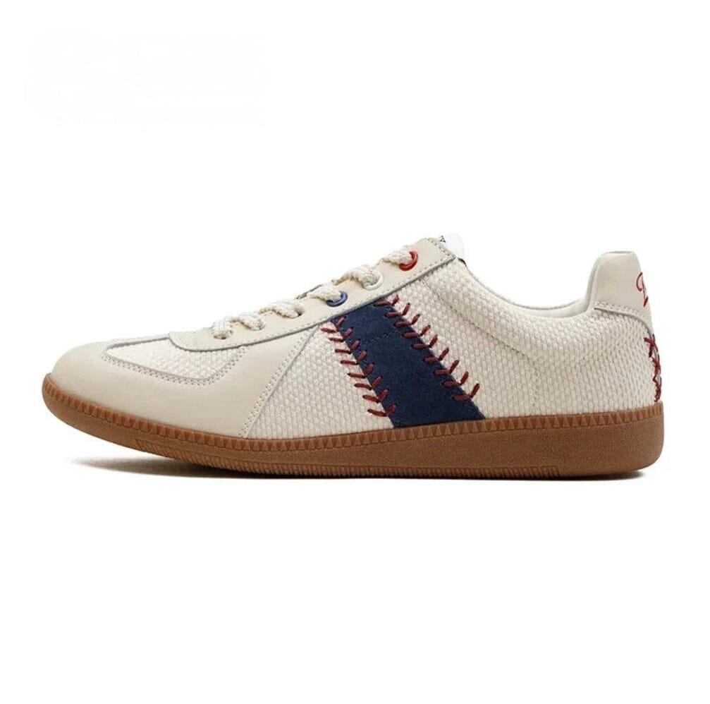 StitchRunner – Classic German Sneaker with Vintage Style