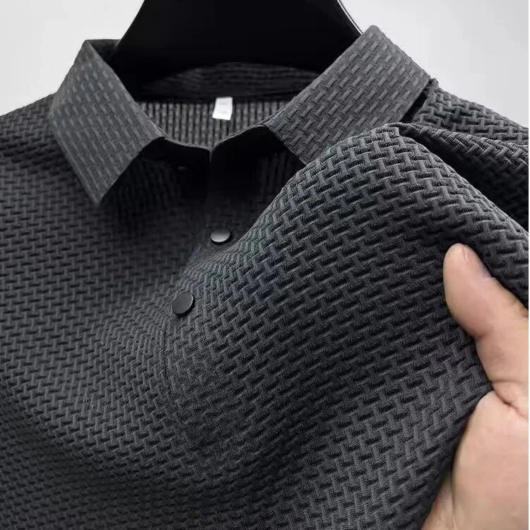 Darevin – Casual and Elegant Polo Shirt