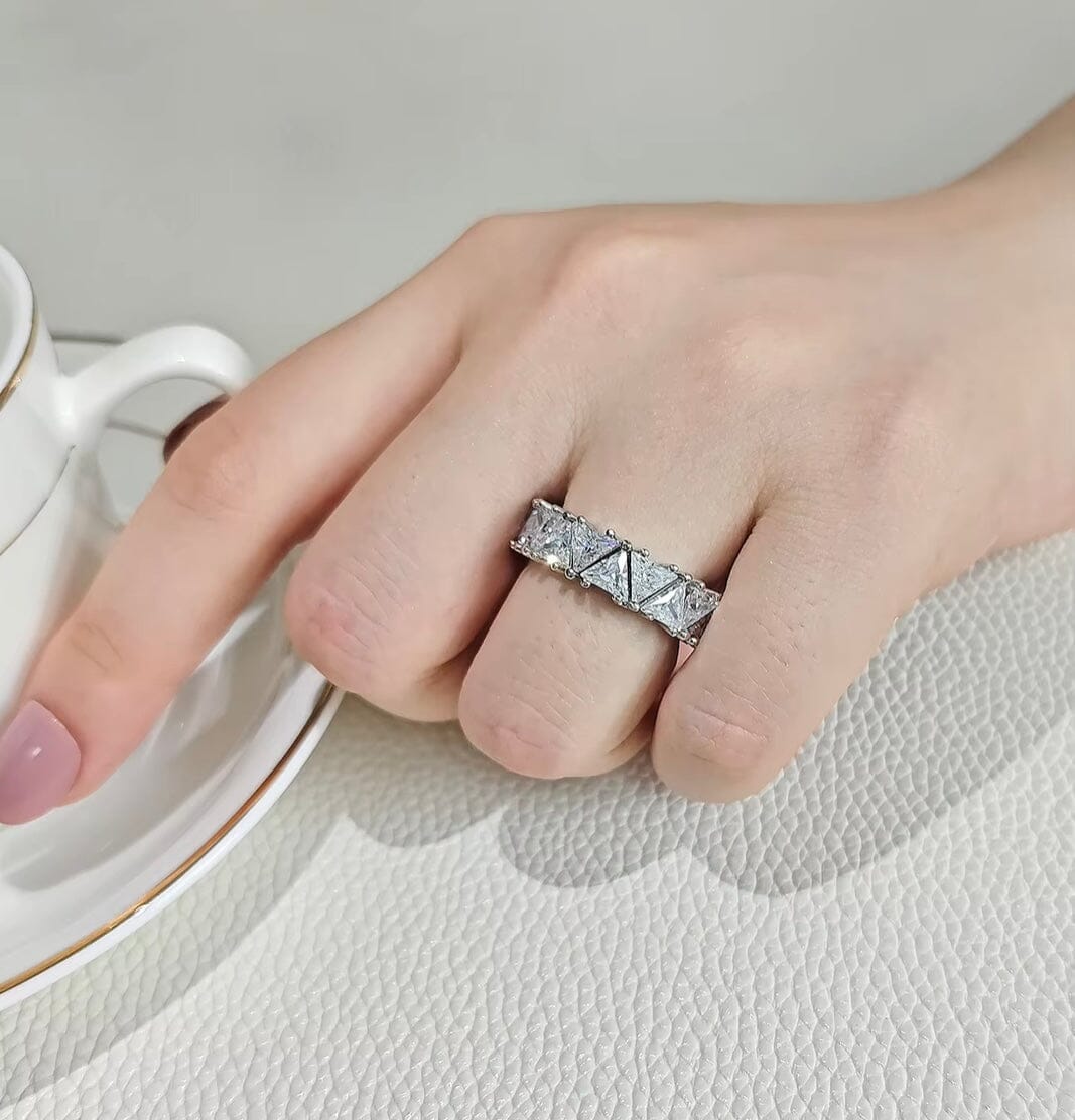 Valérith – Elegant Luxury Ring