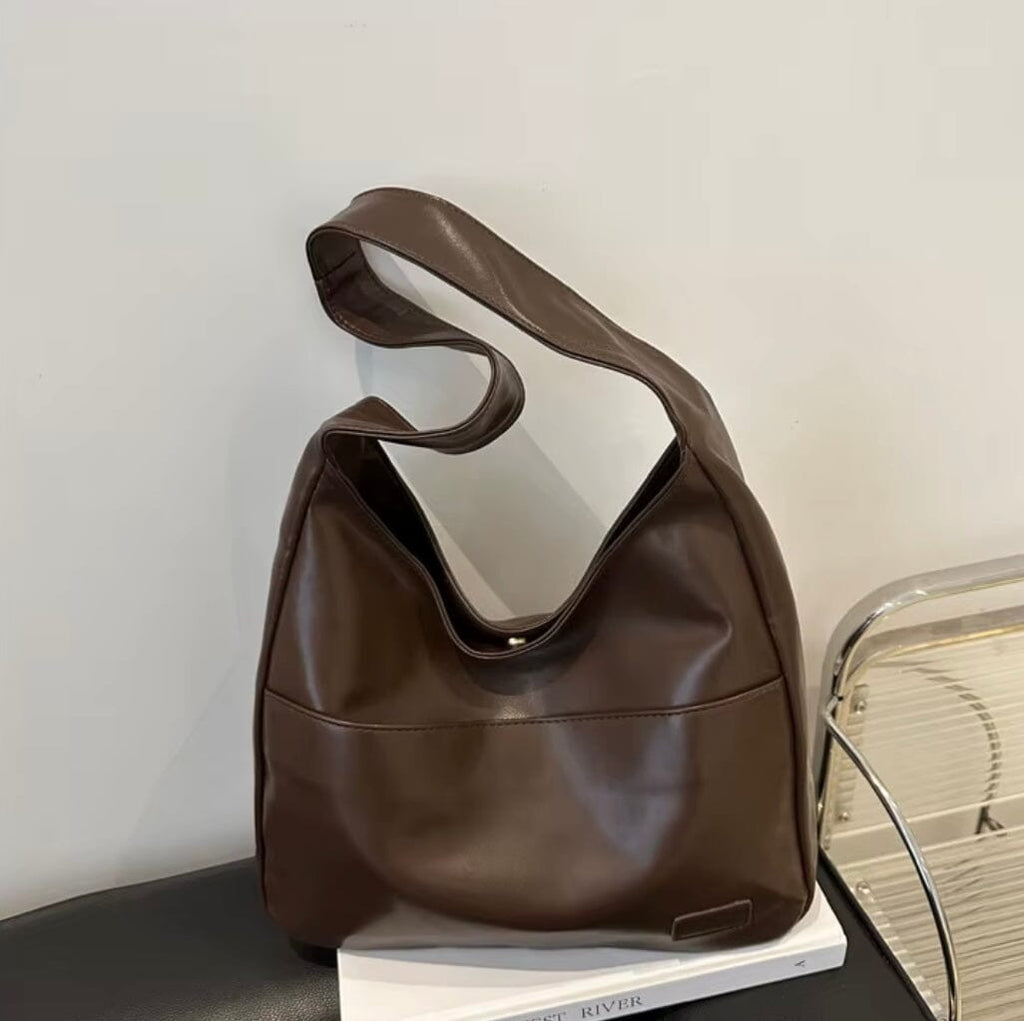 Cosmopolitta – Modern Leather Shoulder Bag