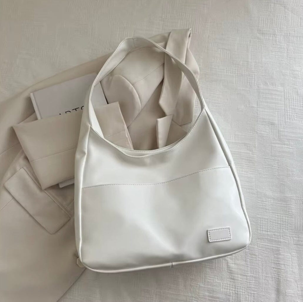 Cosmopolitta – Modern Leather Shoulder Bag