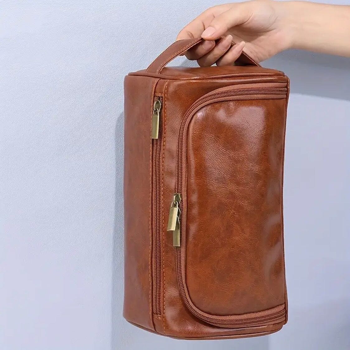 Monarch Chérie Vintage Leather Necessaire