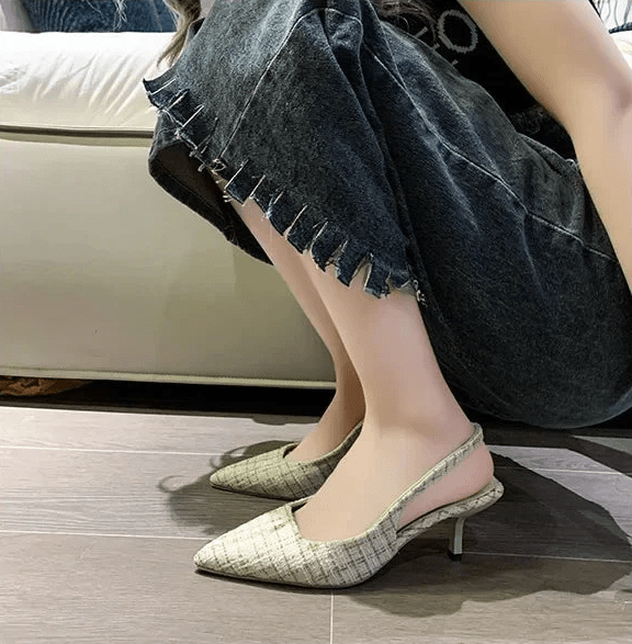 Véla Urban Glam Slingback Pumps