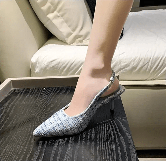 Véla Urban Glam Slingback Pumps